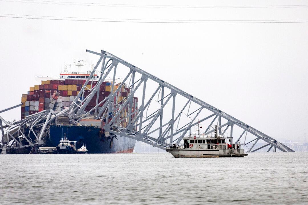 Hazardous Material Containers Breached During Baltimore Bridge Collapse: NTSB