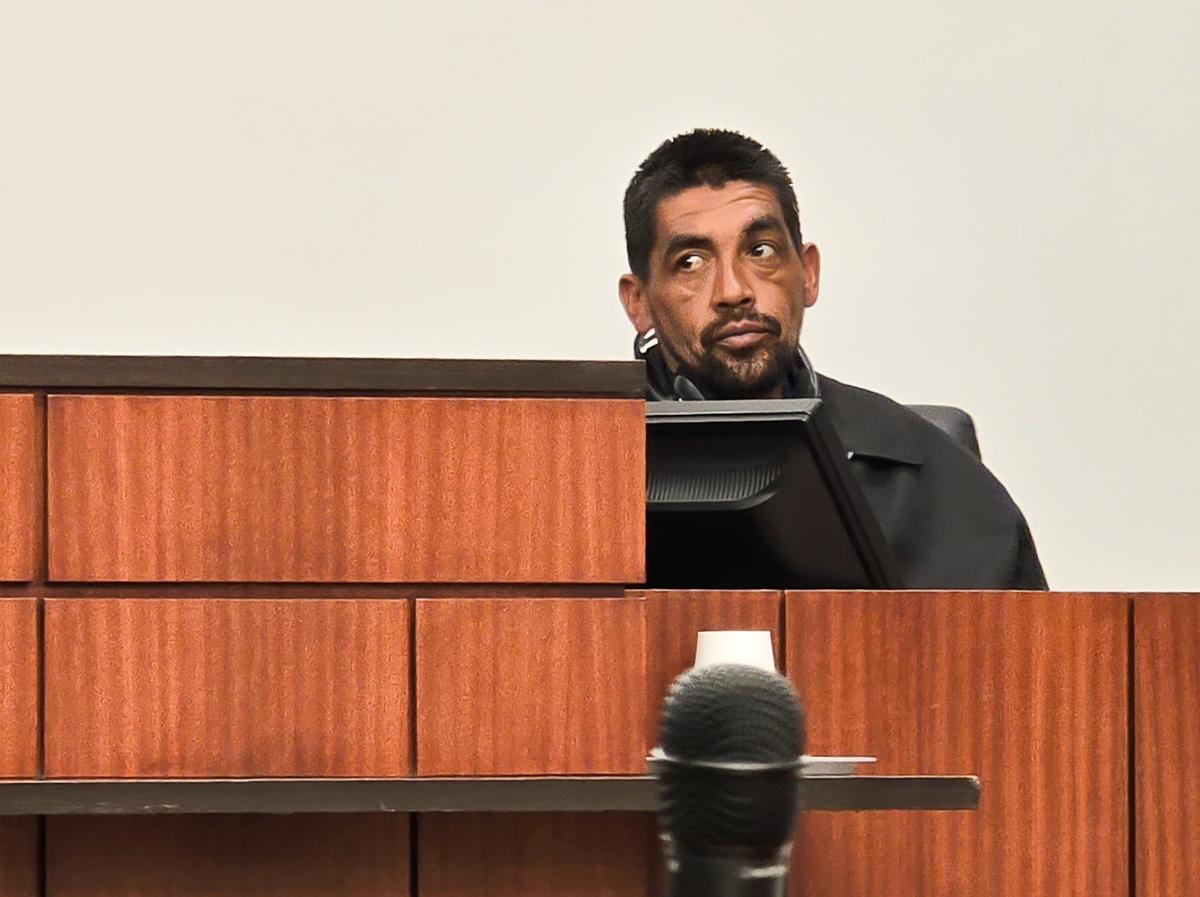 Illegal Immigrant Testifies He Did Not See Arizona Rancher Gun Down Victim on His Property