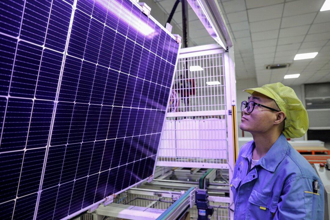 Biden Raises Solar Import Tariffs, Targeting CCP’s Unfair Trade Practices