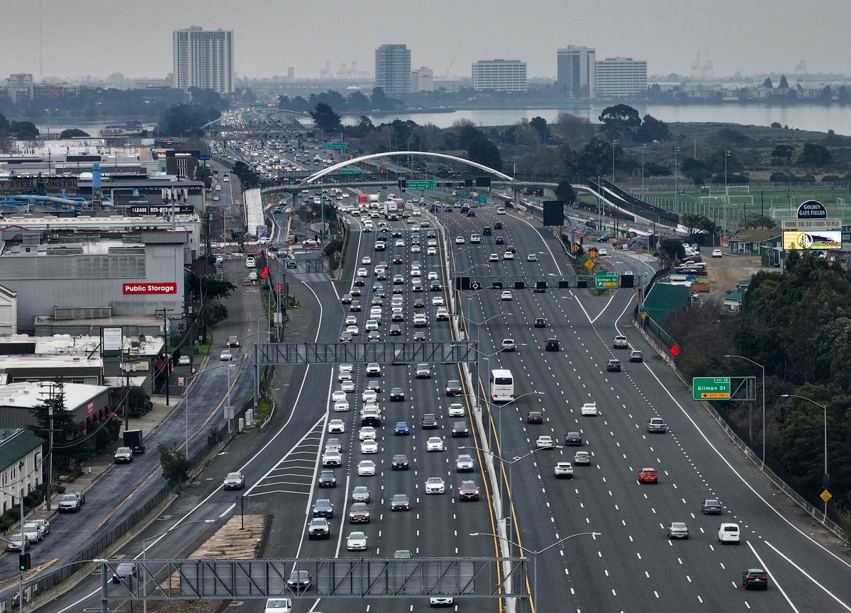 Biden’s Greenhouse Gas Emissions Rule for Vehicles Struck Down by Texas Judge