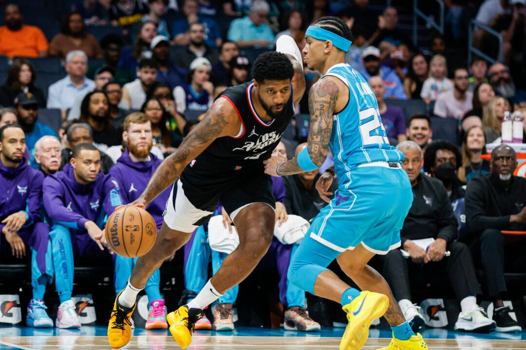George’s Big Night Helps Clippers Continue Dominance of Hornets