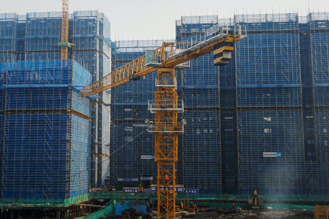China Acts to Rescue Failing Real Estate Market Amid Worsening Economic Indicators