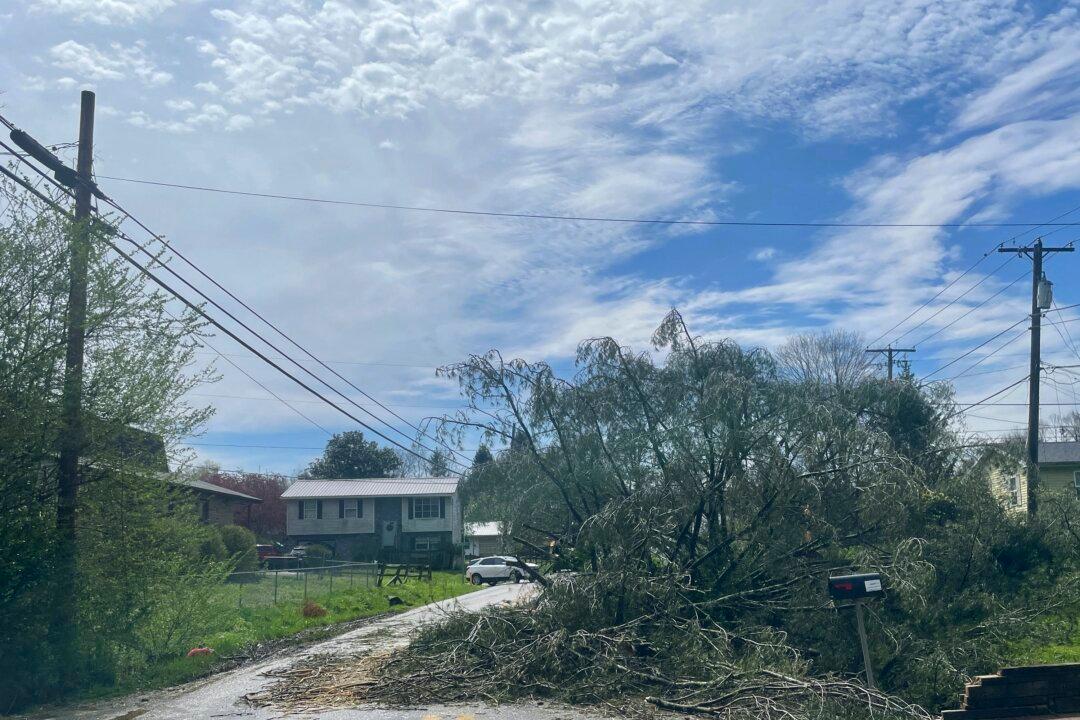 Deadly Severe Weather Roars Through Several States, Spawning Potential Tornadoes