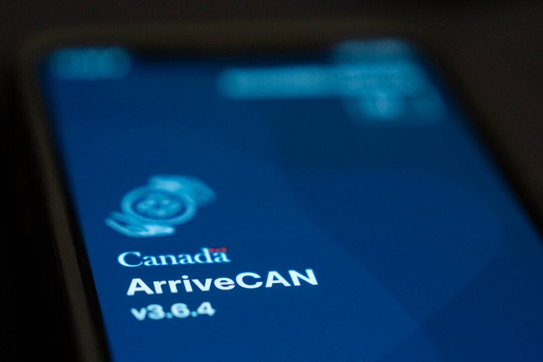 Border Services President Says Deleted ArriveCan Emails Have Been Recovered