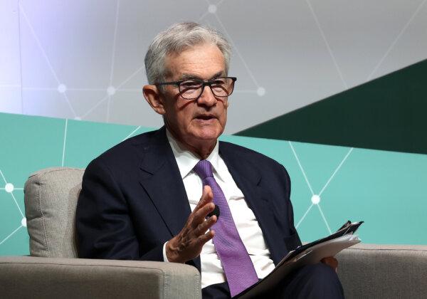 Federal Reserve Bank Chair Jerome Powell speaks during the Stanford Business, Government, and Society Forum at Stanford University in Stanford, Calif., on April 3, 2024. (Justin Sullivan/Getty Images)