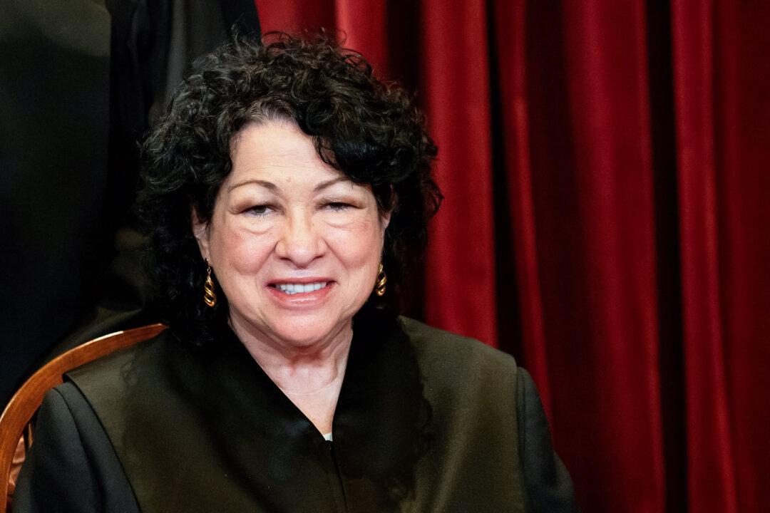 Democrat Senator Suggests Supreme Court Justice Should Retire
