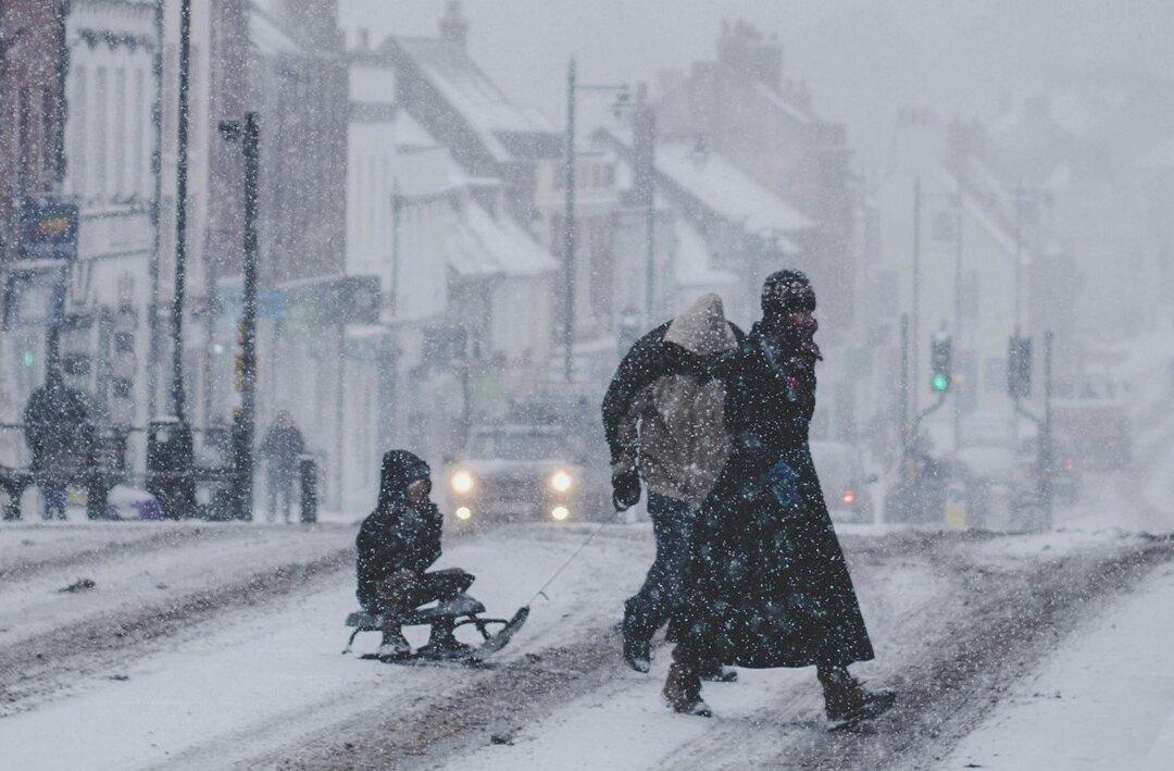 Nathaniel Hawthorne’s Short Story, ‘Snowflakes’