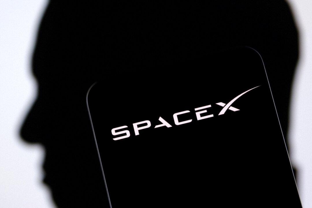 SpaceX Launches South Korea’s 2nd Spy Satellite Amid Race With North