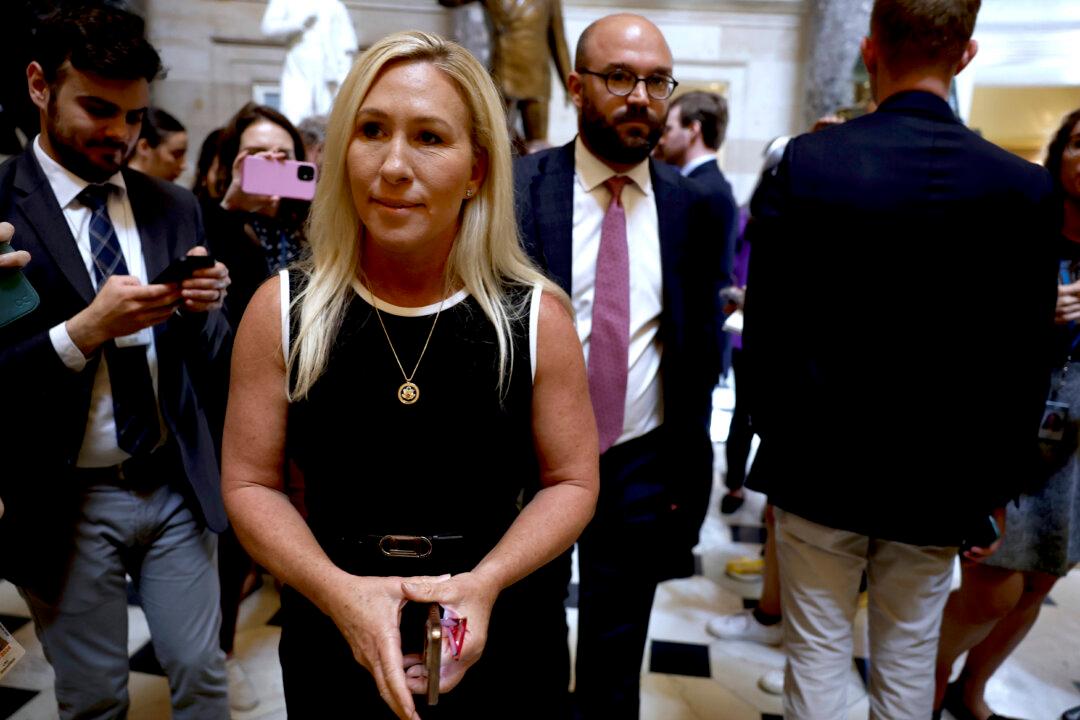 Rep. Greene Says No Resolution After Meeting With Speaker Johnson Amid Ouster Threat