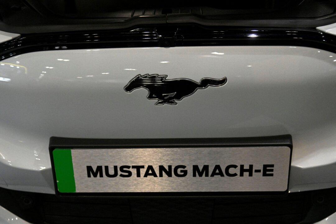 US NTSB Probes Fatal Ford Mach-E Crash in Philadelphia