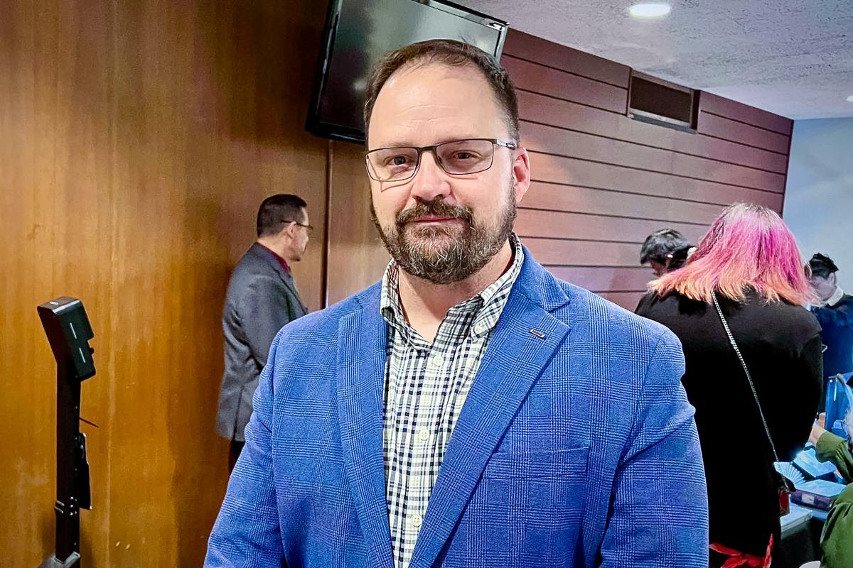 Former Marine Pleasantly Surprised by Shen Yun’s Focus on Traditional Values