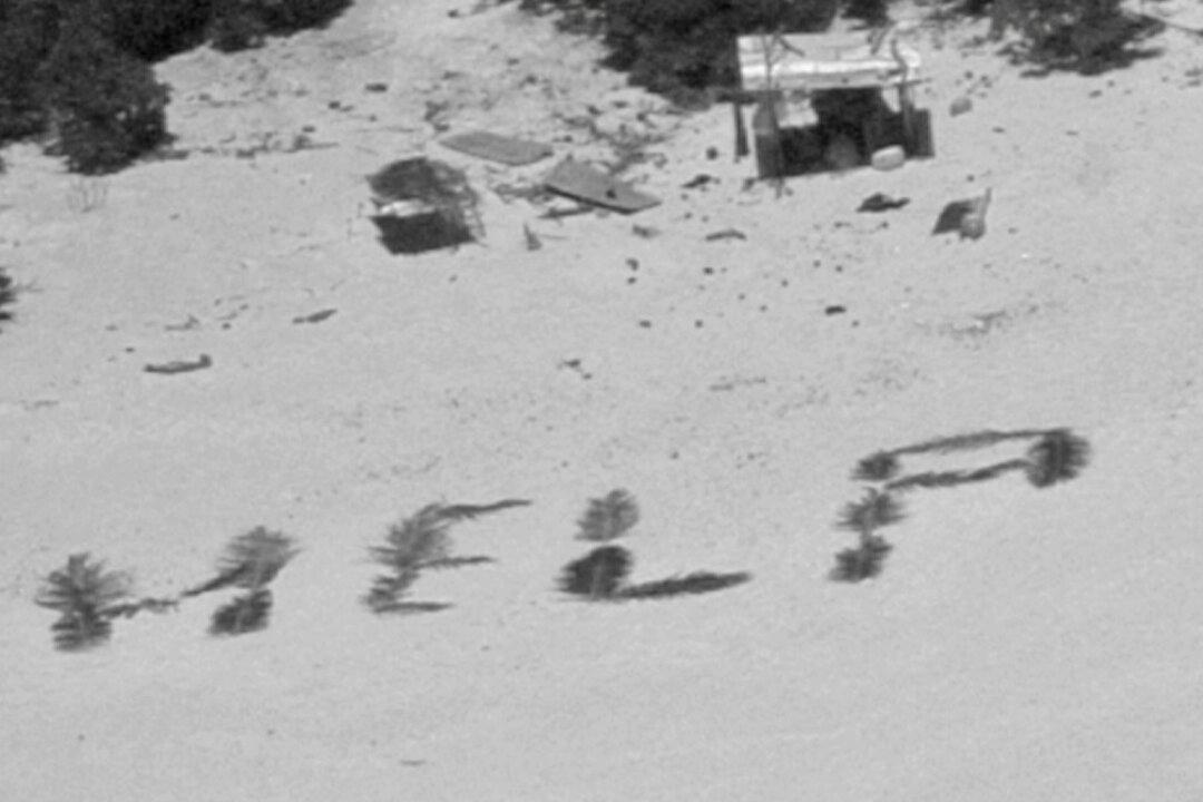 Trio Stranded in Pacific for Over a Week Rescued After US Navy Spots ‘HELP’ Sign: USCG