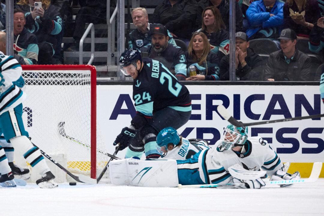 Local Boy Cooley Making Good for Sharks, Backstops Win in Seattle