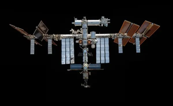 REPLAY: NASA Astronauts Exit International Space Station to Make Repairs