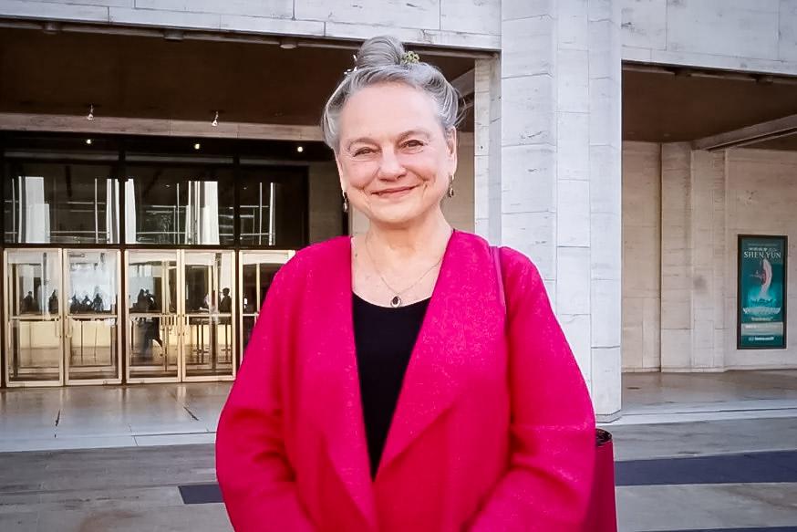 Shen Yun Revived My Spirit, Says Psychiatrist