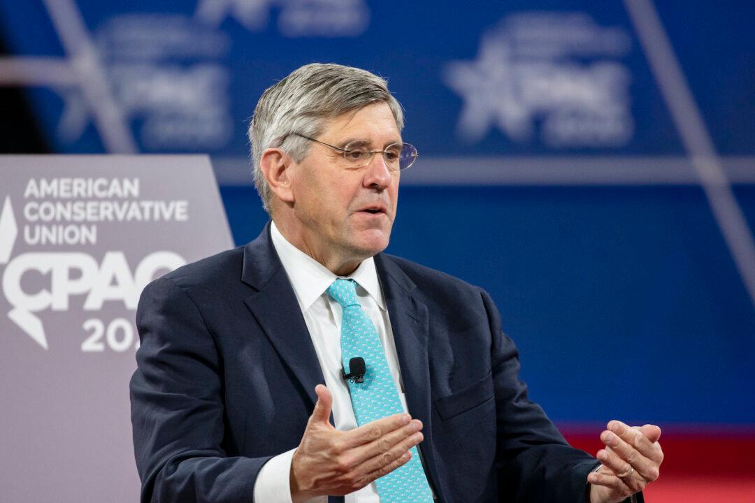 Trump Economist Blasts California’s Anti-Business Policies