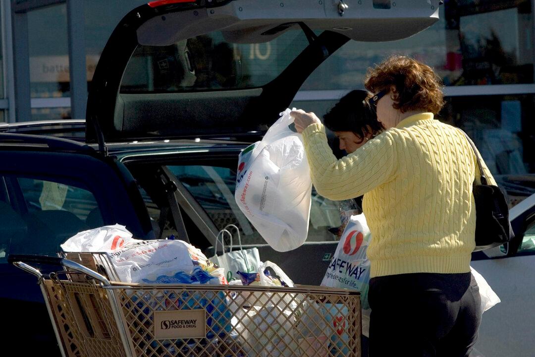 California Sues Plastic Bag Manufacturers Over Alleged False ‘Recyclable’ Claims