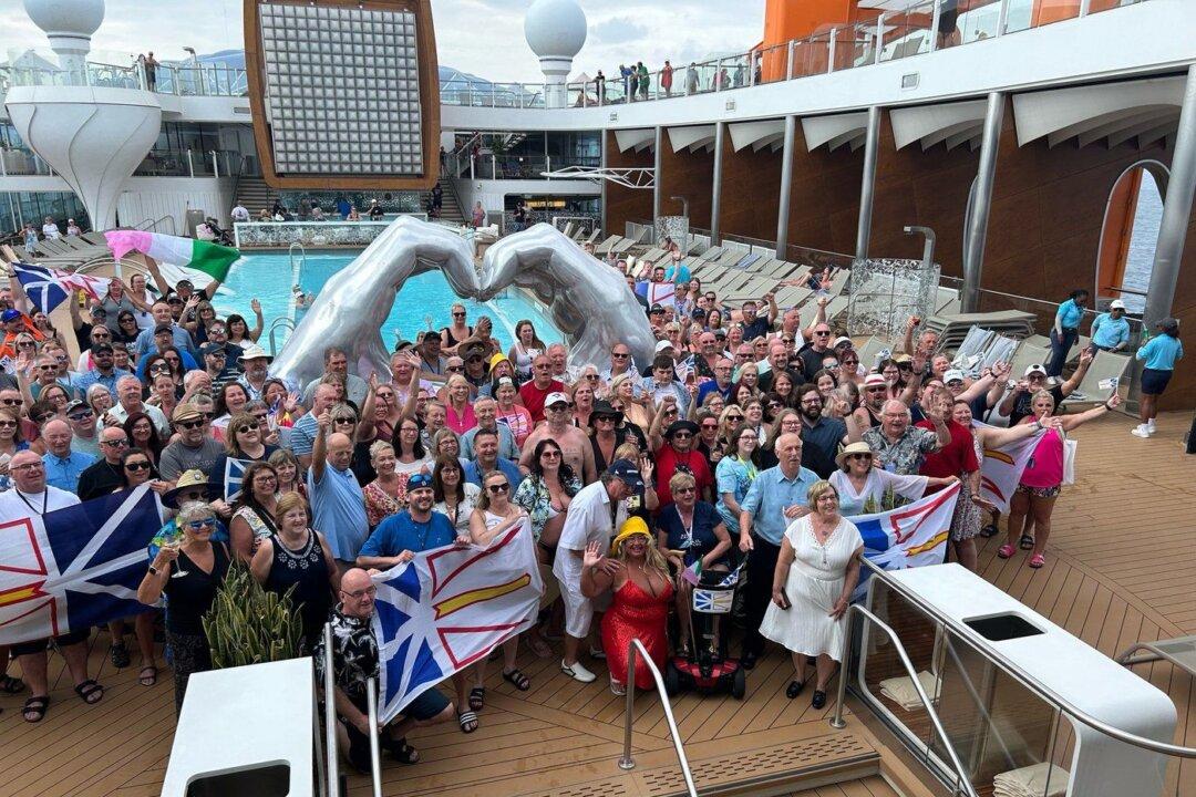 500 Newfoundlanders Wound up on the Same Cruise. They Had a Time.