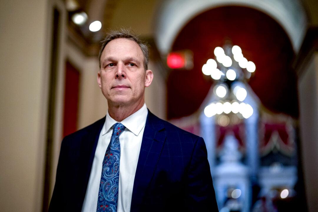 Pennsylvania Primary: 6 Democrats Battle to Challenge Scott Perry in General Election