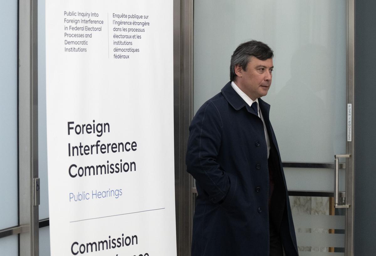 MP Chong Says He Was Approached by a Former Public Servant Dismissed for Acting as a Chinese Agent