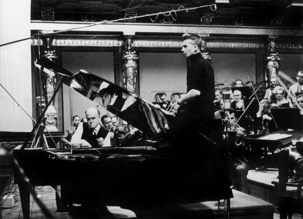 The Pianist and the Soviet State: Sviatoslav Richter