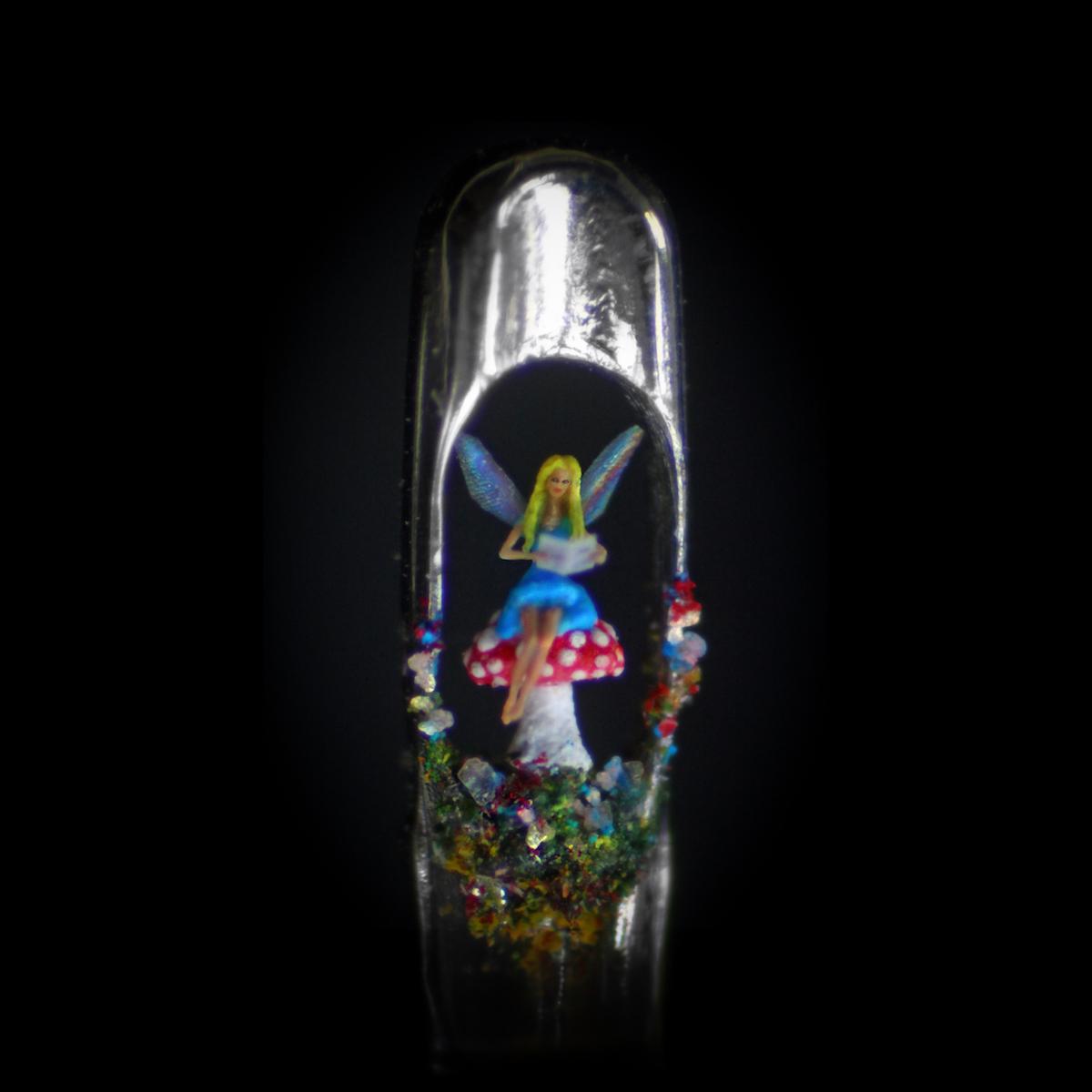 Fairy Mushroom. (Courtesy of Paul Ward Photography via Willard Wigan)