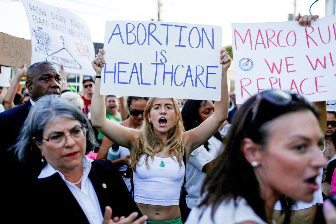 Democrats Bet on Florida as Unlikely Key to Beating Trump