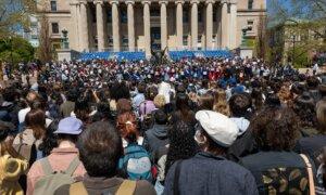 Columbia University Switches to Remote Learning Amid Pro-Palestinian Protests