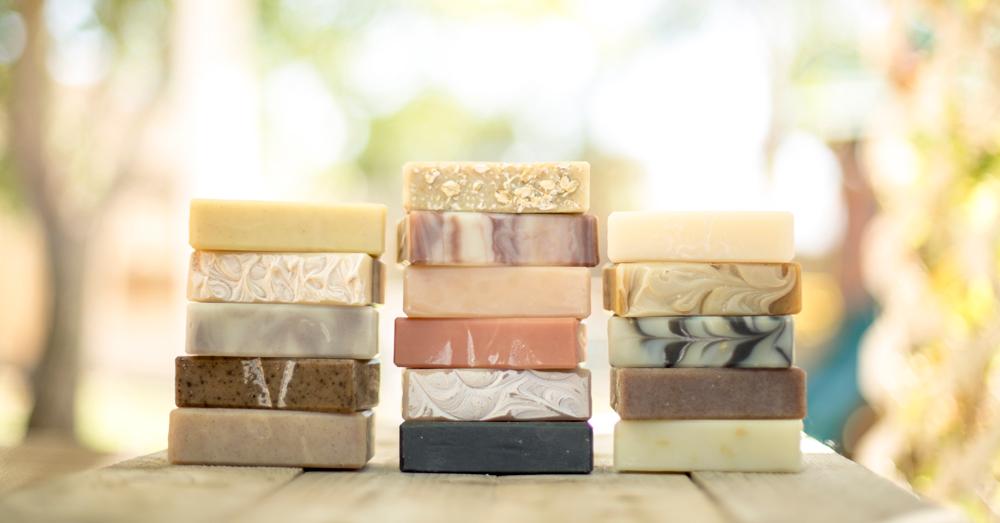How to Make Your Own All-Natural, Skin-Nourishing Soap
