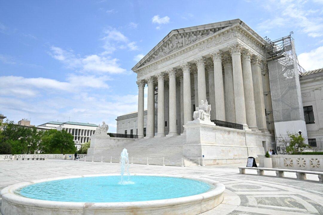 Couple Wants Supreme Court to Decide Whether Parents Can Video Record School Officials