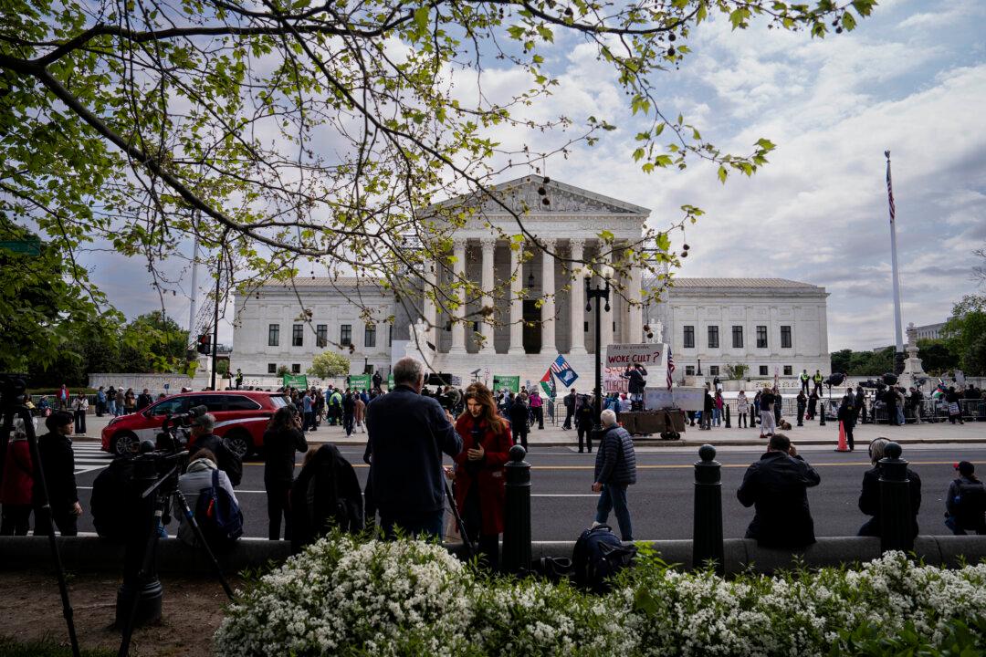 Supreme Court May Hand Trump a Win