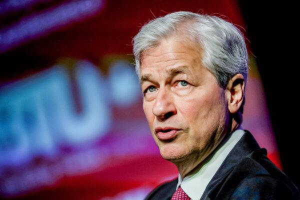 JPMorgan CEO Issues Dire Warning About Biden Admininistration’s ‘Huge’ Deficit Spending