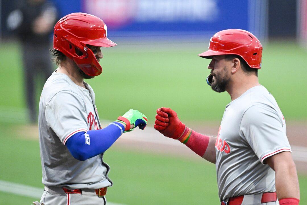 Phillies Pound Five Home Runs, Pummel Padres