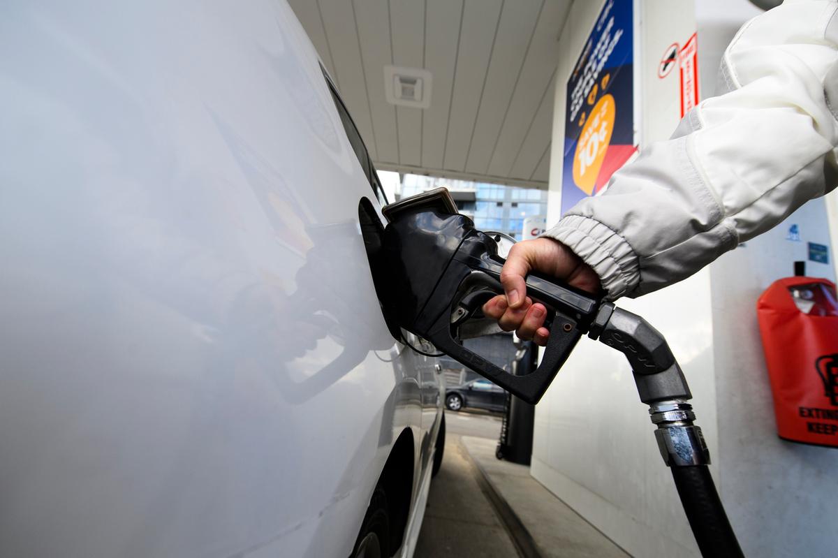 Small-Business Confidence in Ontario on Steep Decline, Fuel Prices a Factor