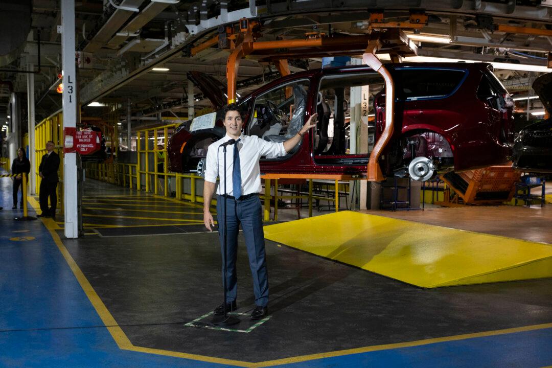 Trudeau Says He Will Help Keep Jobs Local for EV Projects