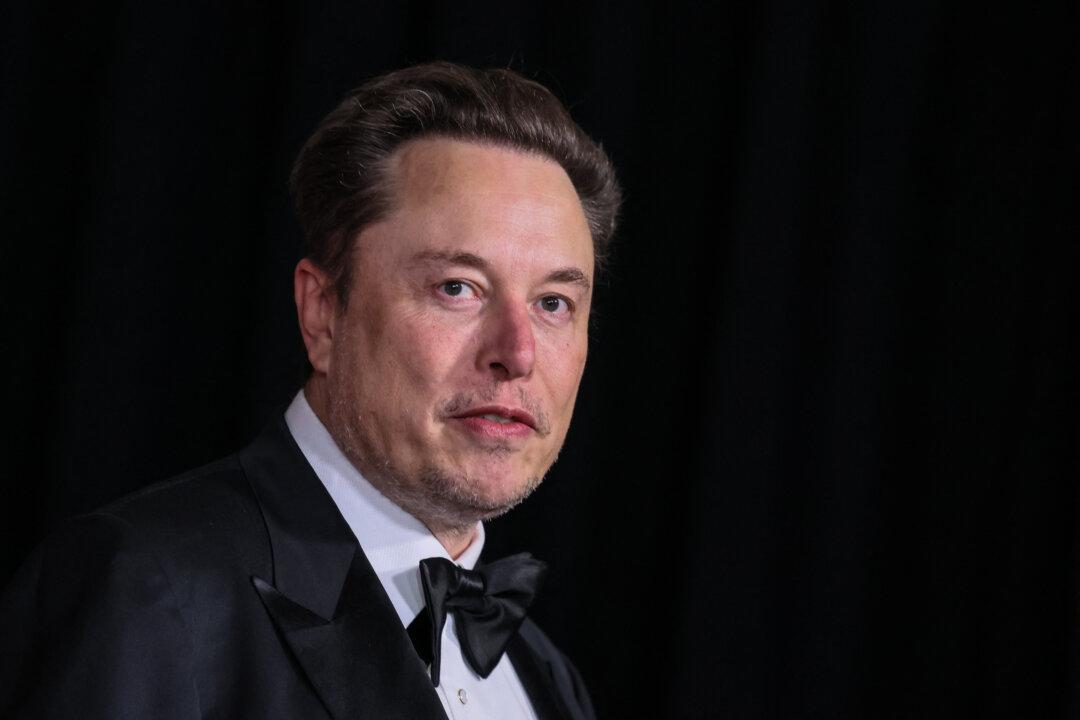 Elon Musk Agrees to Testify in SEC Probe of His $44 Billion Twitter Buyout