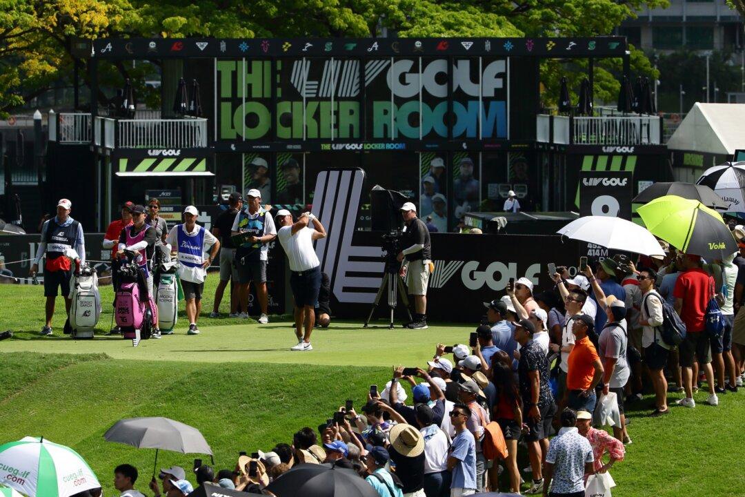 Brooks Koepka (64) Seizes Control at LIV Singapore