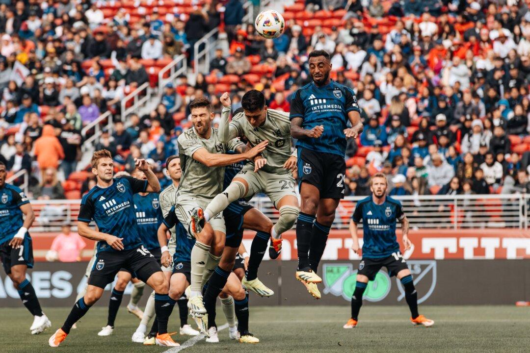 Earthquakes Upend LAFC 3–1 for Second Win of Season