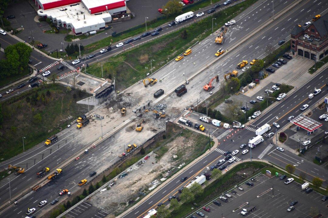 I-95 in Connecticut Reopens After Flaming Crash Left It Closed for Days