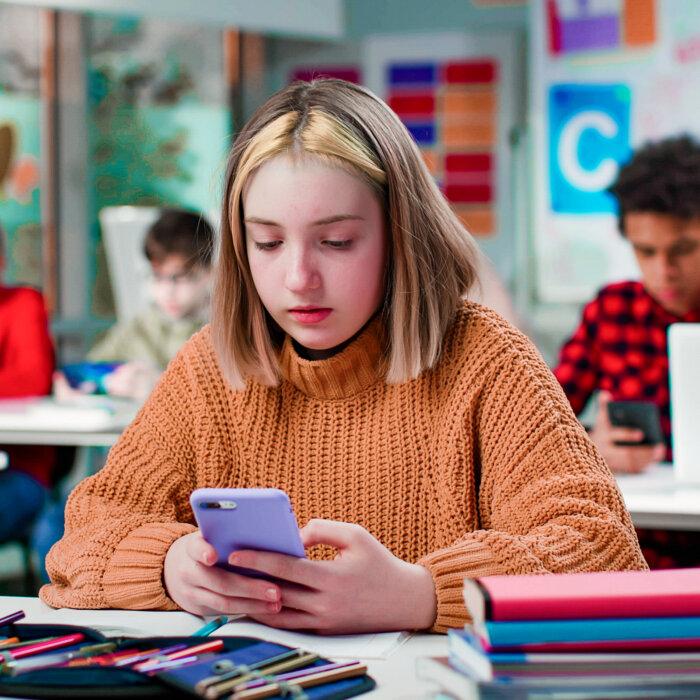 This Is What Happened After Several Schools Banned Cellphones