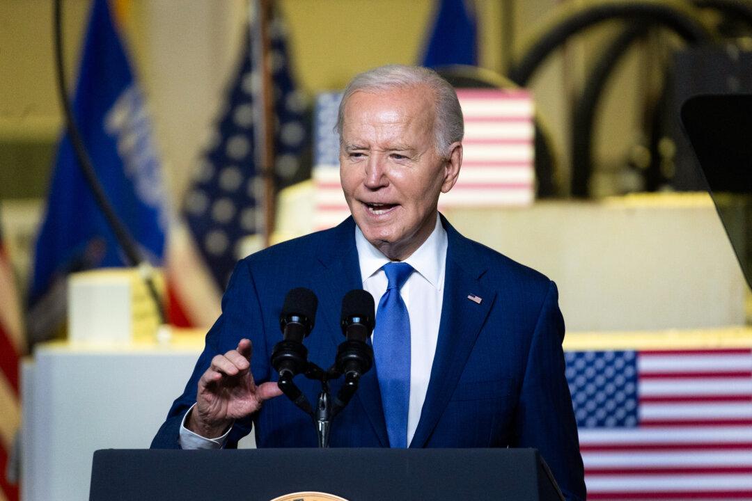 Biden Signs Bipartisan Bill Banning Uranium Imports From Russia