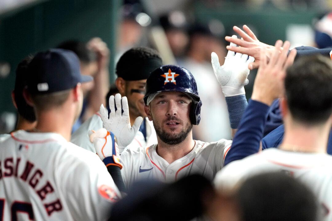 Astros Edge A’s in 10th After Losing Starting Pitcher Blanco to Foreign-Substance Ejection