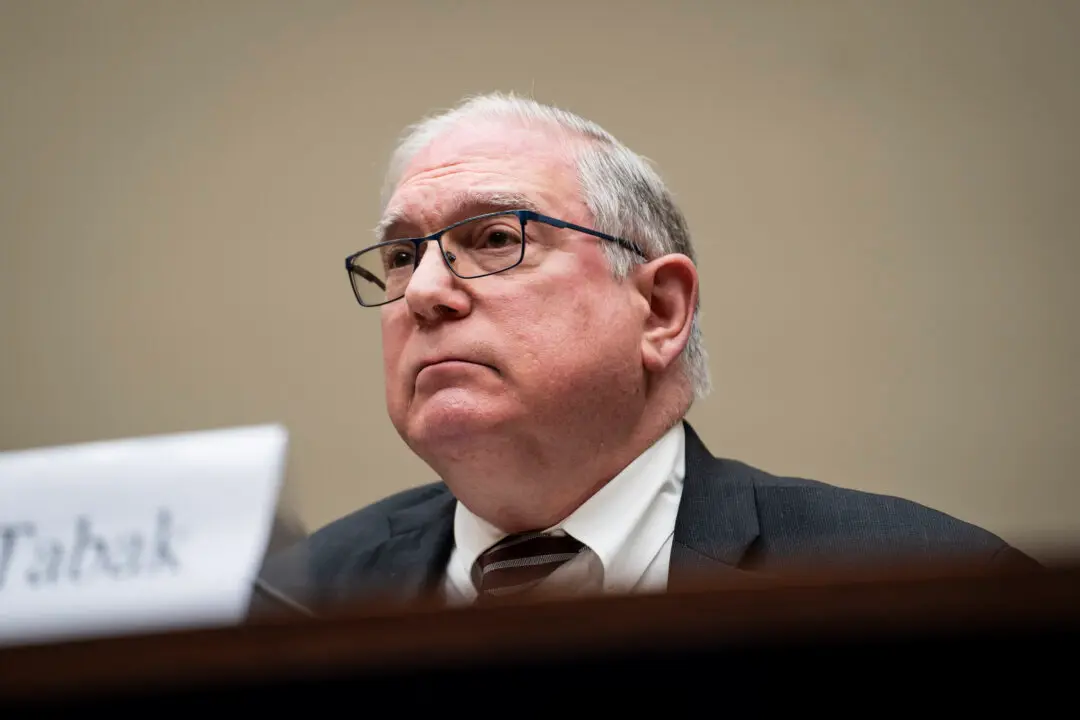 Top NIH Official Wanted to Shut Down Research Into COVID-19 Vaccine Injuries: Emails