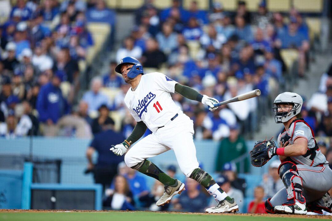 Walker Buehler Blank Reds With 6 Dominant Innings in the Streaking Dodgers’ 4–0 Victory