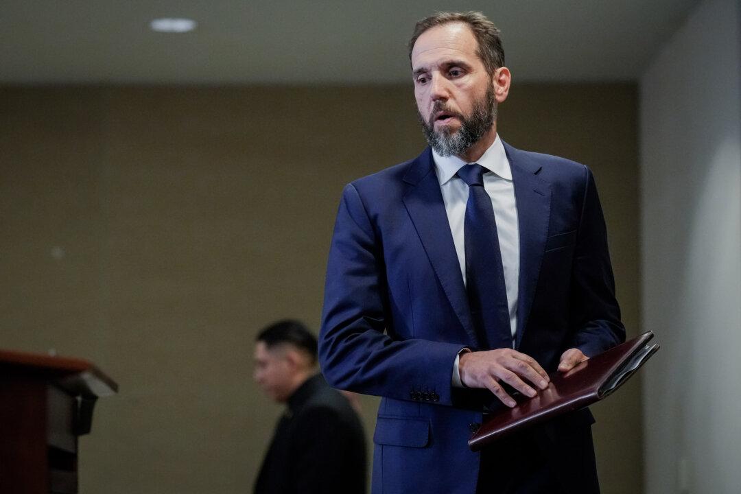 Judge to Decide Whether Jack Smith Lawfully Appointed, Has Power to Prosecute