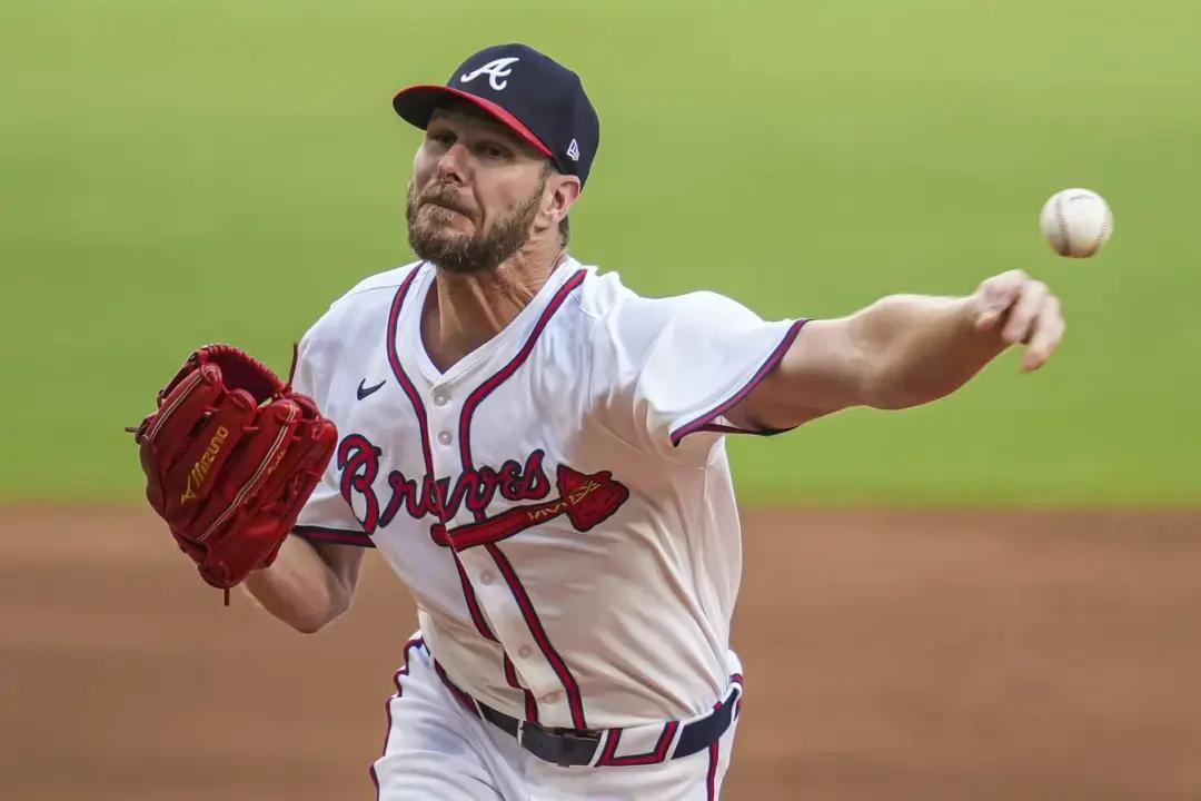 Sale Dominant on Mound as Braves Finally Beat Padres