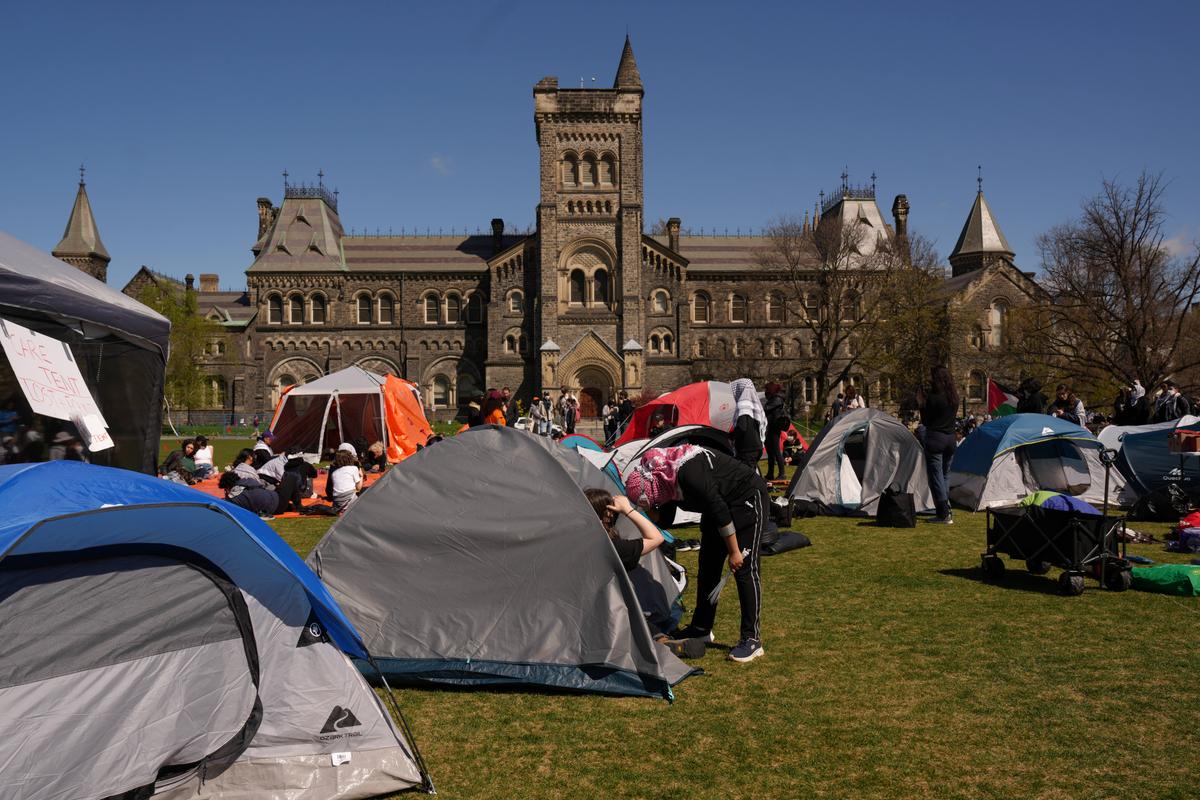 Conrad Black: University of Toronto Should Immediately Remove Encampment and Lay Charges Where Appropriate