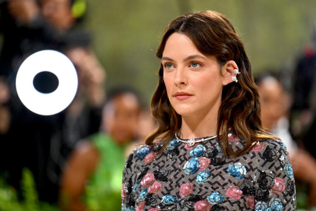 Elvis’ Granddaughter Fights to Keep Graceland Off Auction Block, Alleges Fraud