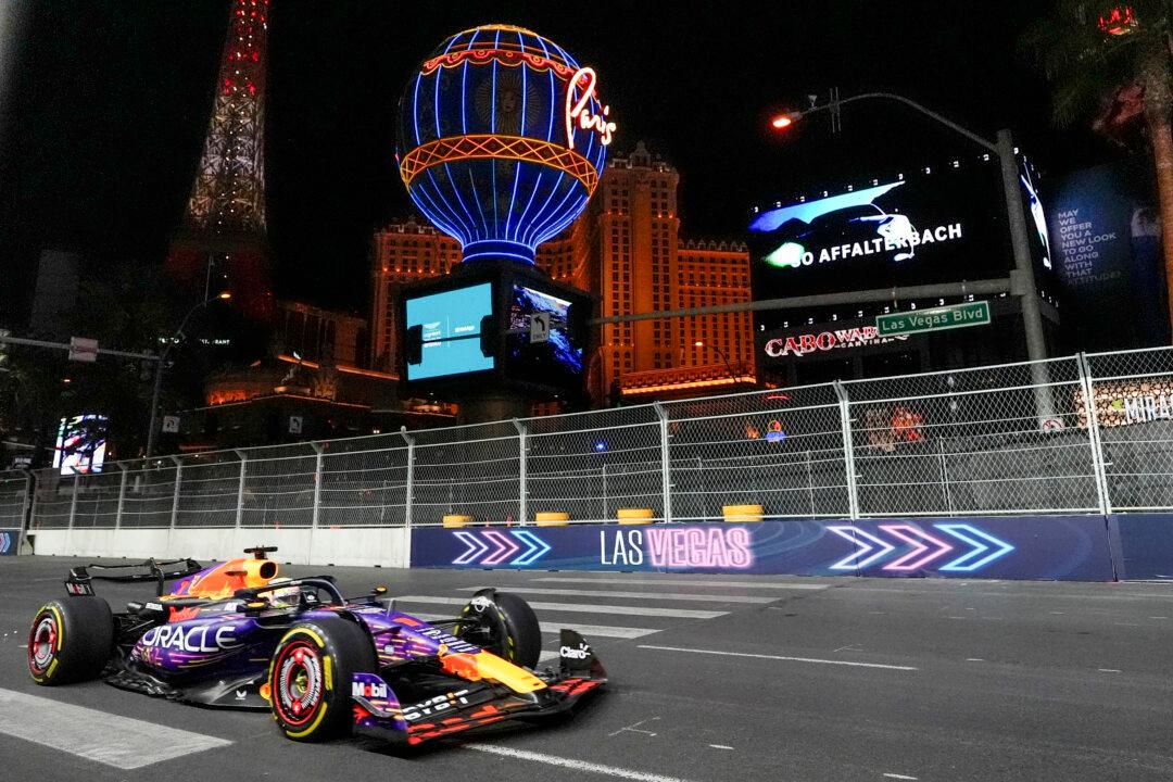 Senators Call on Feds to Probe Formula One Rejection of Andretti Team
