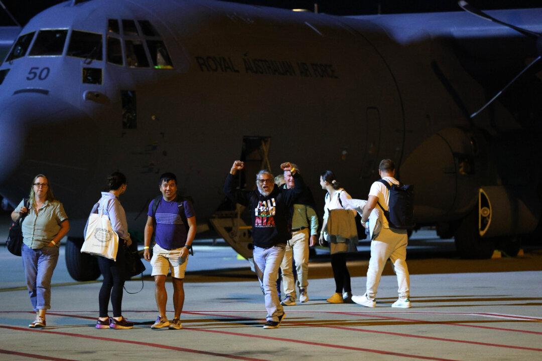 84 Australians Evacuated From New Caledonia via Military Planes